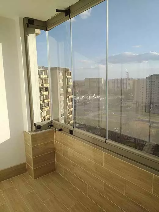 Zabudowa balkonu Widex Aluminium